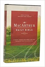 NKJV MACARTHUR DAILY BIBLE HC